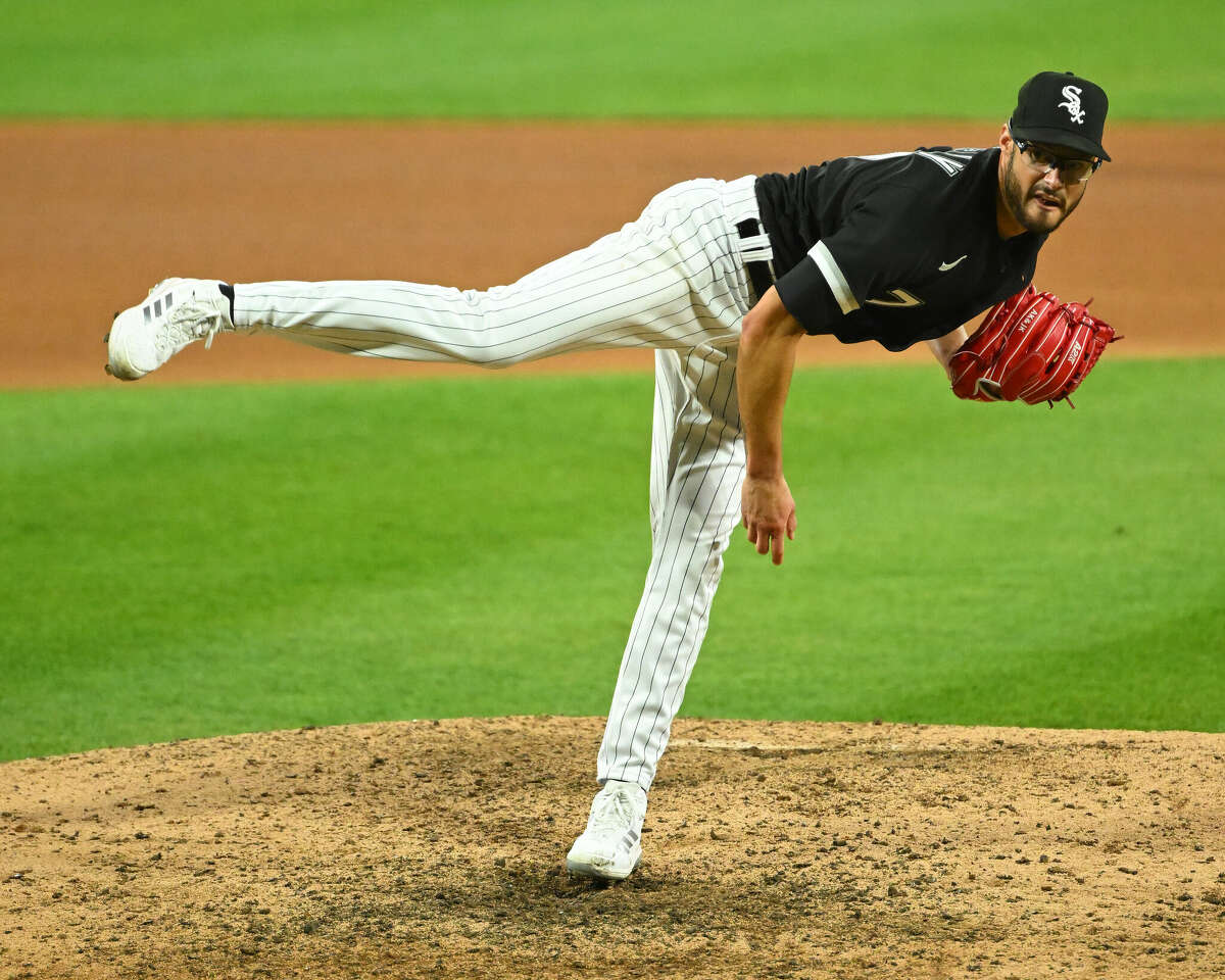 Joe Kelly of the Chicago White Sox pitches against the New York Yankees on May 14, 2022 at Guaranteed Rate Field in Chicago, Illinois.