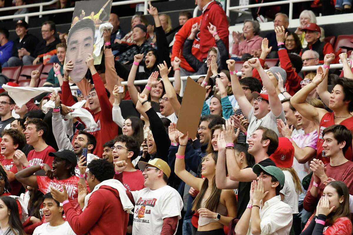 ‘We don’t like Cal’: Stanford men blitz Bears 75-46 at Maples Pavilion