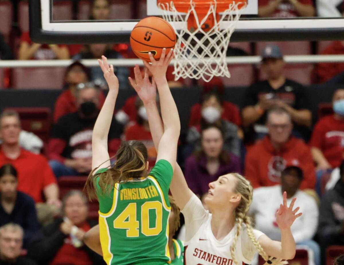 Cameron Brink sets Stanford single-game record with 10 blocks in triple ...