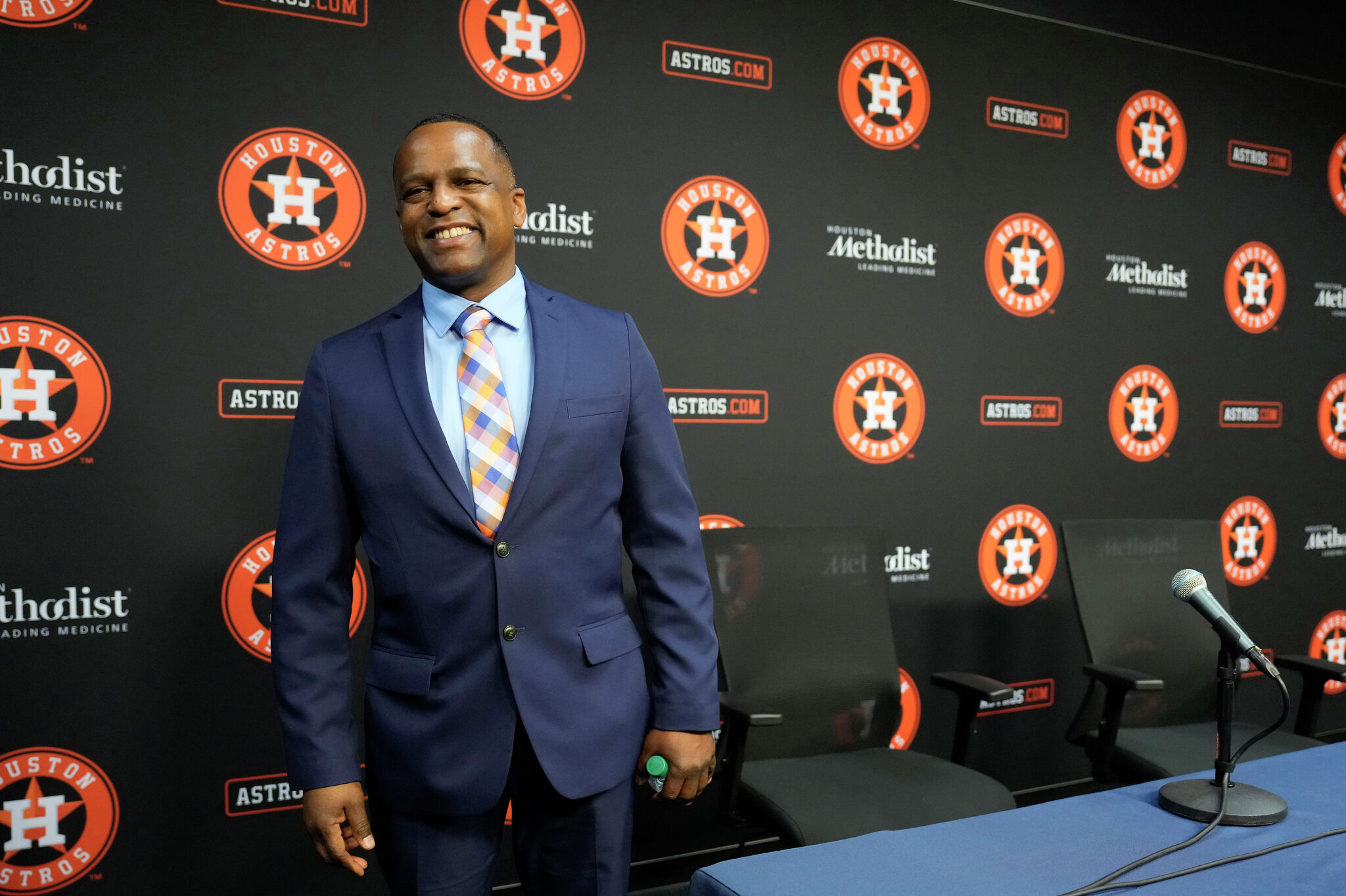 Houston Astros General Manager James Click out 6 days after