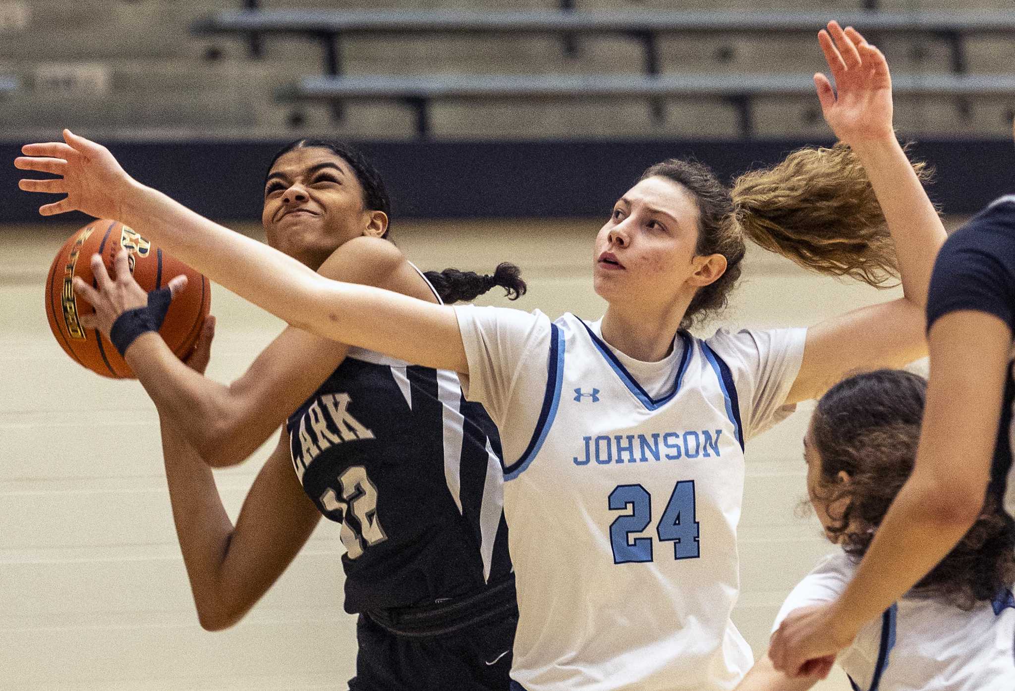 Girls Basketball: Clark Rolls In 67-21 Statement Win Over Johnson