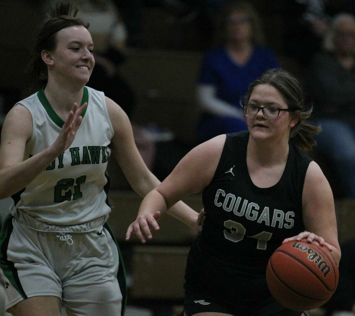 Paige Henson leads Carrollton girls past West Central