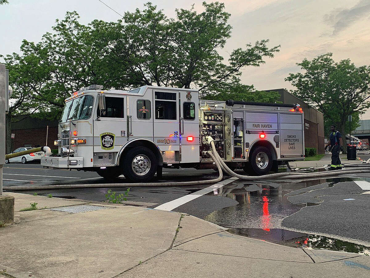 Bathroom fire evacuates New Haven's Metropolitan Business Academy