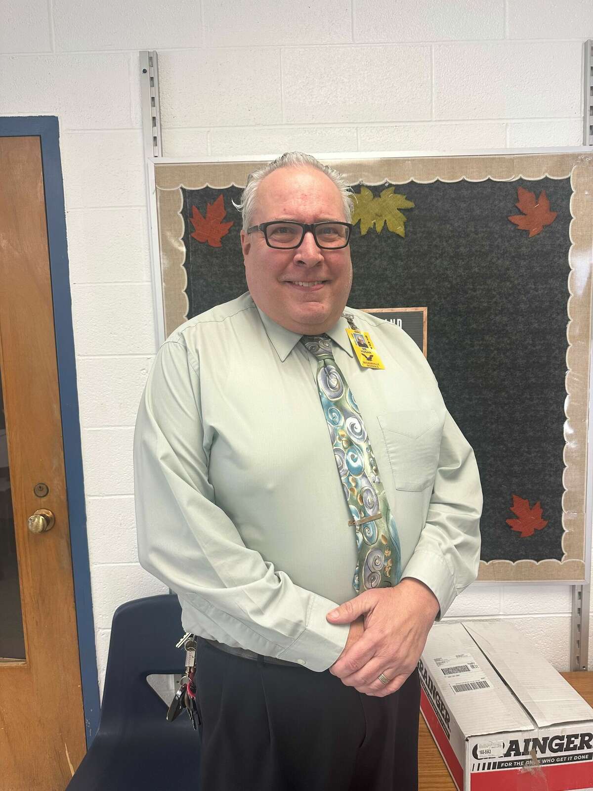 Deckerville superintendent announces his retirement at the end of the school year.