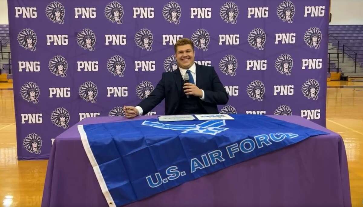 Port Neches-Groves offensive lineman Jansen Ware signs to play at Air Force. 