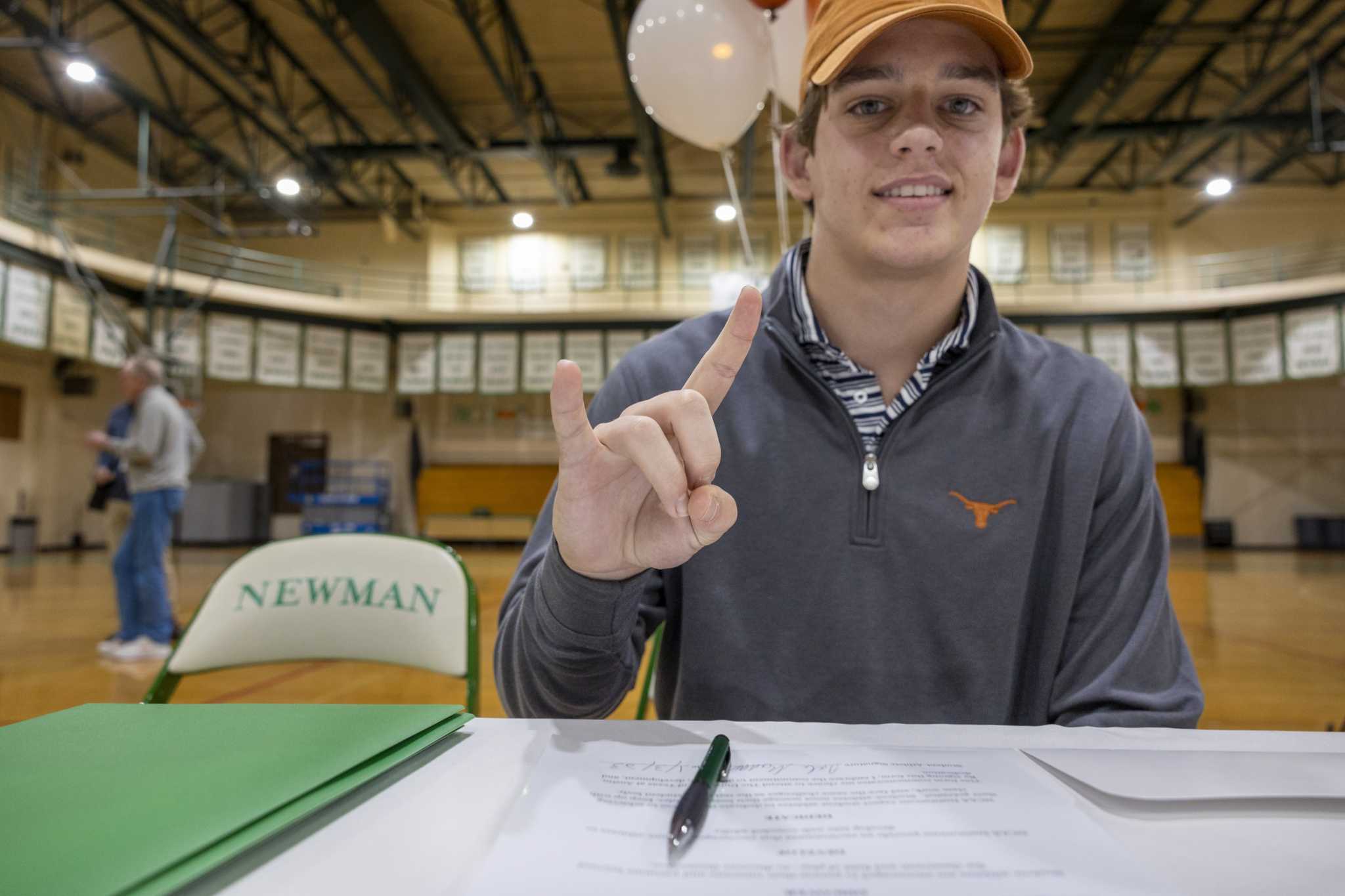 Dusty Baker's son signs letter of intent to play baseball at Cal