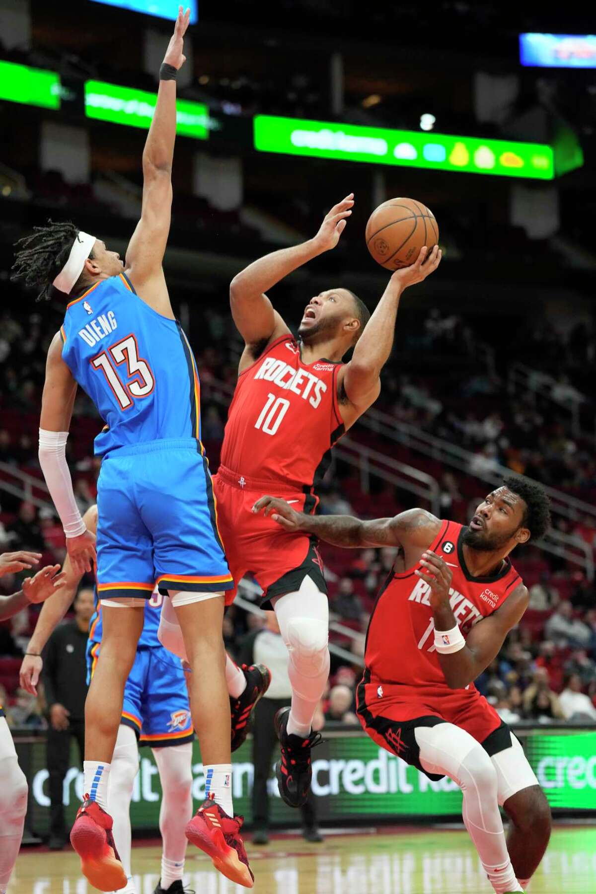 Houston Rockets: Team Downs Oklahoma City For Second Straight Win