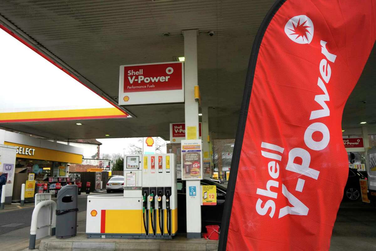 A flag flies at a shell petrol station in London, Thursday, Feb. 2, 2023. Global energy giant Shell says annual profits doubled to a record high last year as oil and gas prices soared after Russia's invasion of Ukraine. London-based Shell Plc on Thursday posted adjusted earnings of $39.9 billion for 2022 and $9.8 billion in the fourth quarter. (AP Photo/Kirsty Wigglesworth)