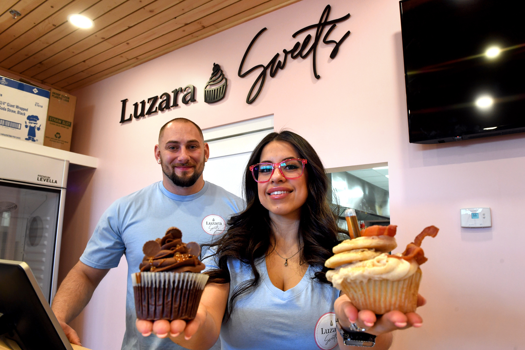 Milford baker bringing sweet treats to downtown Shelton