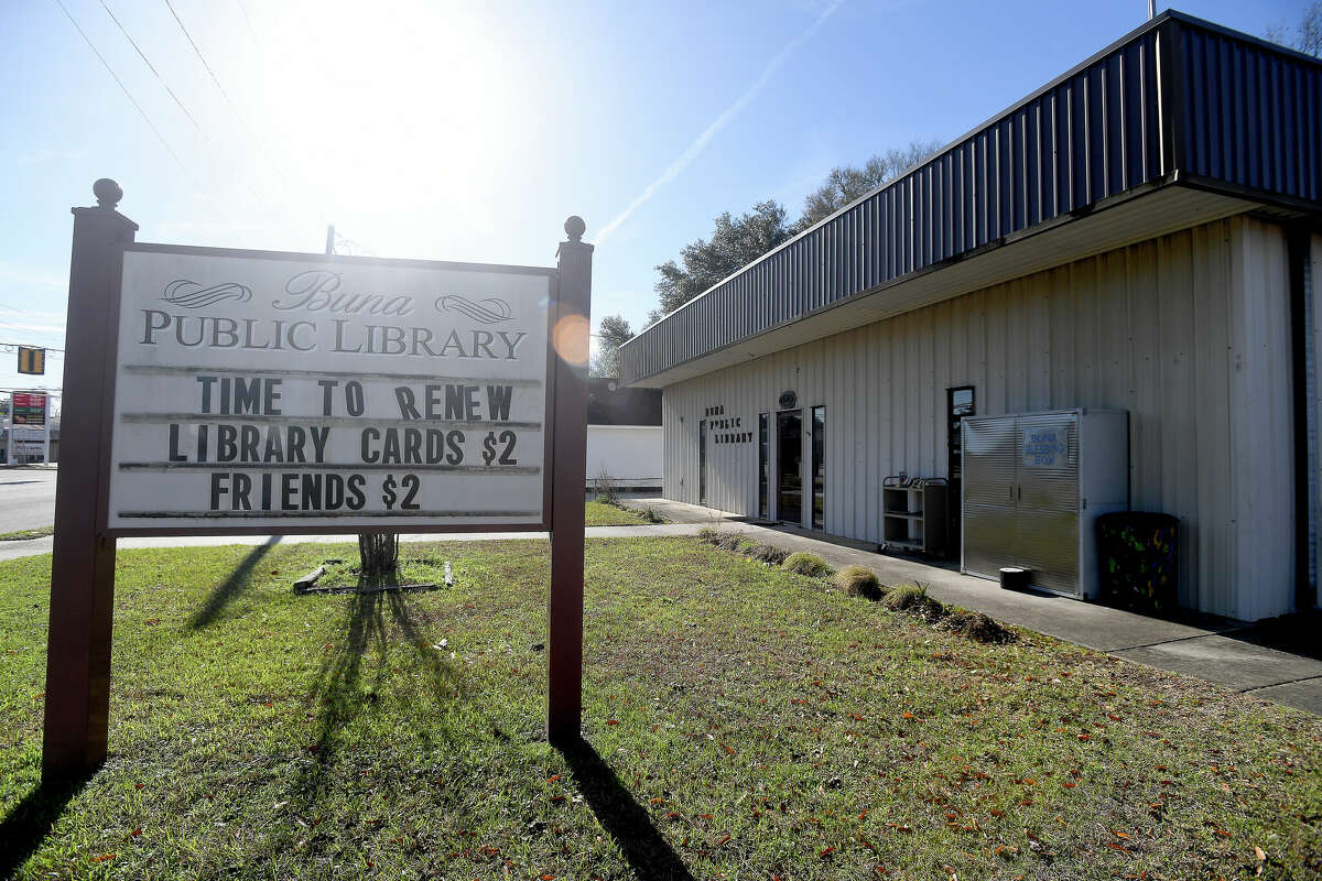 Buna Public Library thrives through community support