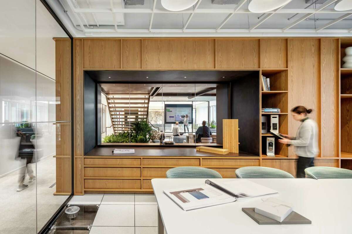 An open concept meeting room allows staff to meet more casually.