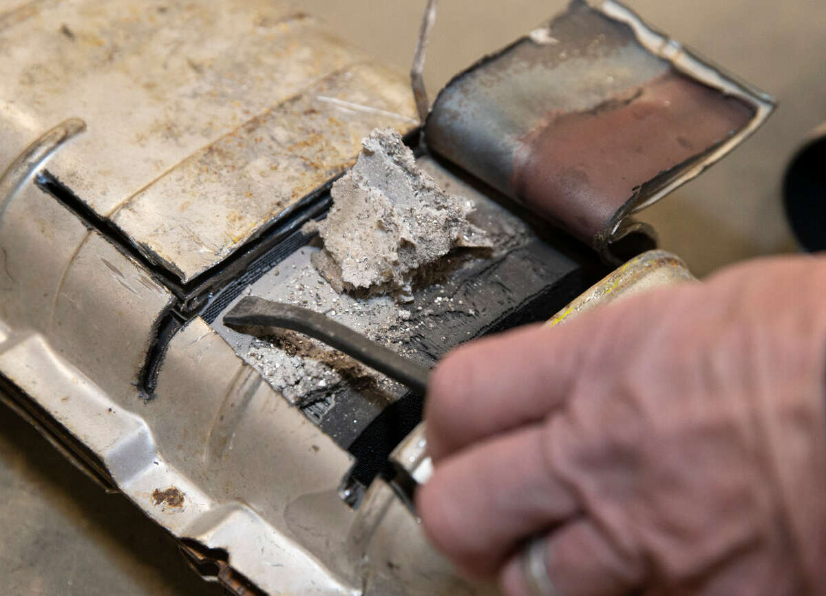 CT police seek federal help to stop soaring catalytic converter thefts