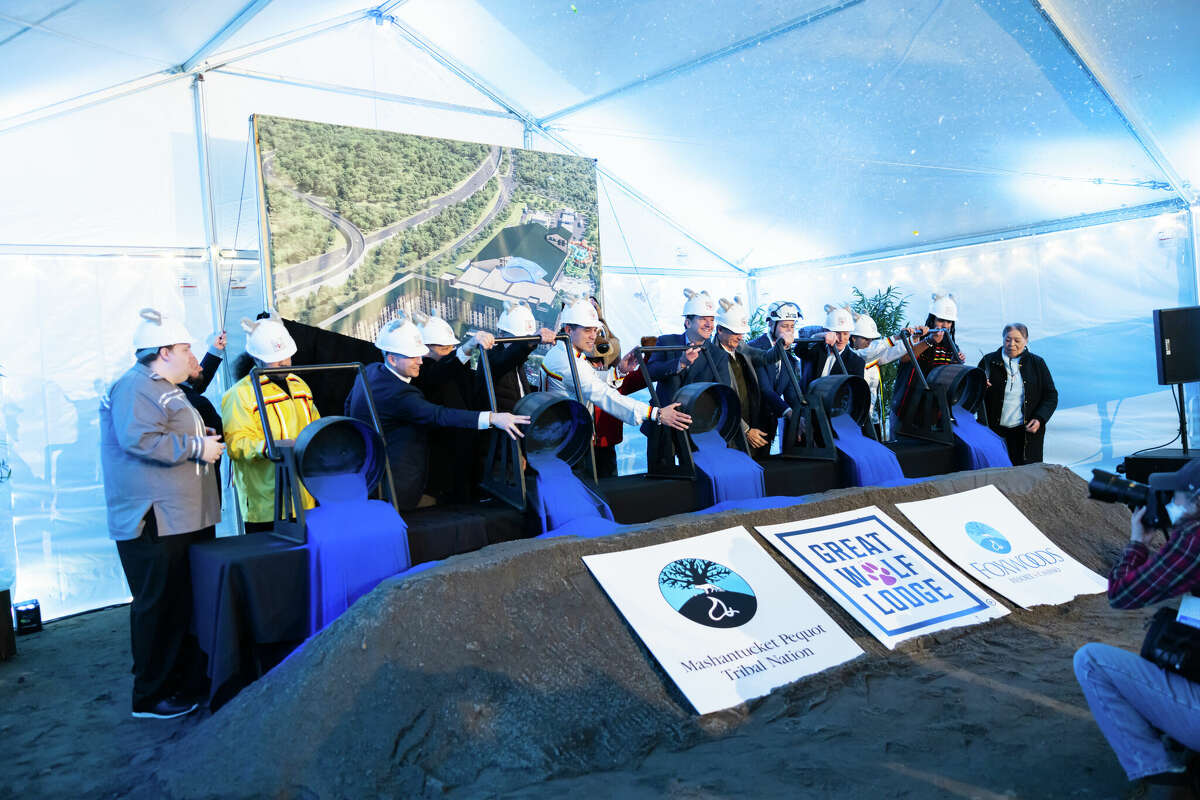 Great Wolf Lodge indoor water park breaks ground on CT location