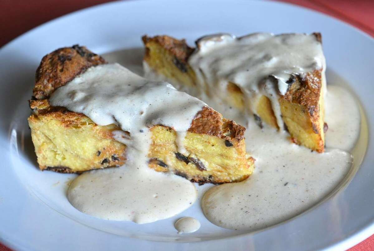 Lovina Eicher shares a recipe for breakfast casserole in this week's column.