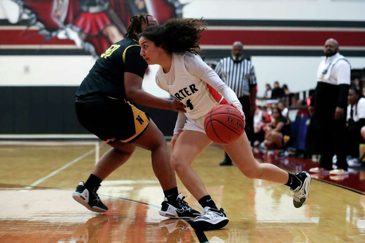 Porter girls falter in securing playoff bid, fall to Nacogdoches