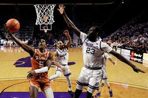 Longhorns rise to No. 5 in AP Top 25 men's basketball poll