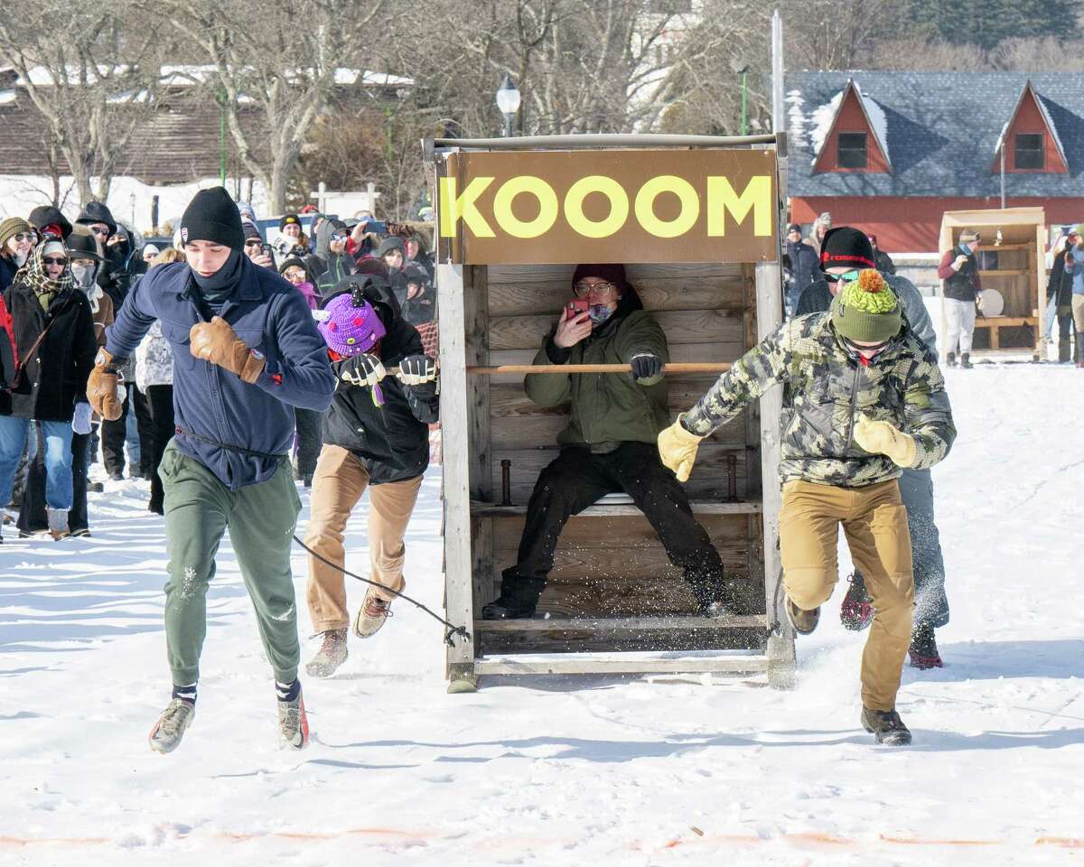 Photo gallery Lake Winter Carnival