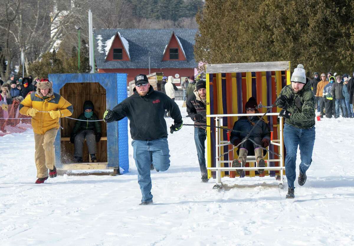 Photo gallery Lake Winter Carnival