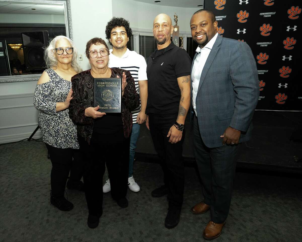 Edwardsville High School inducts new Hall of Fame class