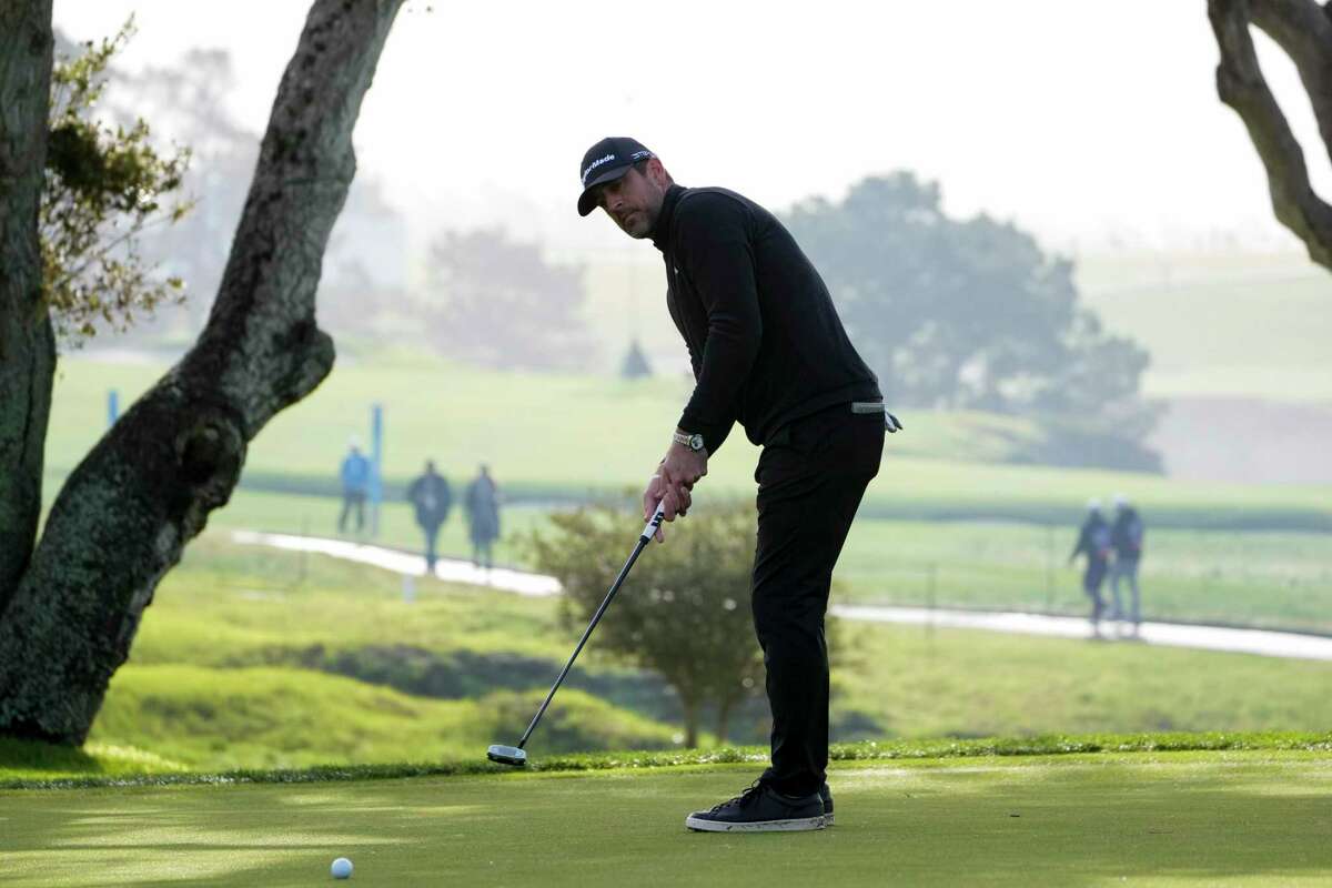 Can former NBA center Pau Gasol stand out at golf, all 7-foot-1 of him?