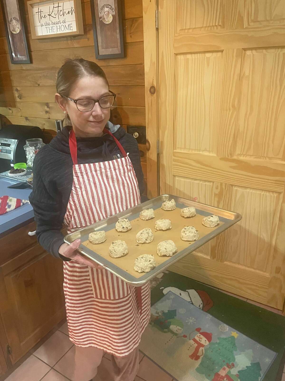 Last year, Steve Wojcik received a life-saving heart transplant after being diagnosed with acute heart failure. Now, he and his wife, Melissa, operate at an-home bakery focused on raising awareness for organ donations. 