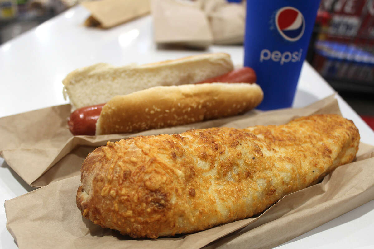 Costco’s latest food court trend involves its hot dog