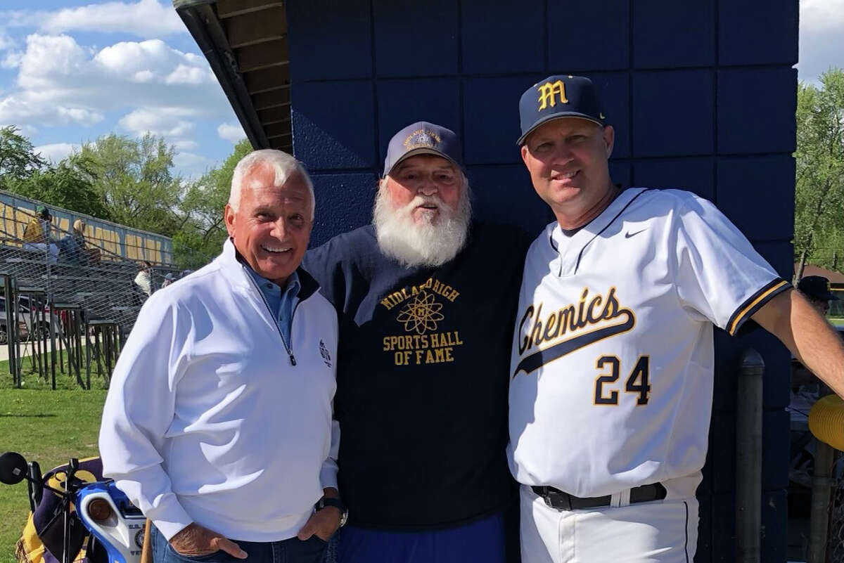 Bob Lanning (center) and Eric Albright (right) pose alongside former MLB manager and Midland High alum Terry Collins during the 2022 baseball season.