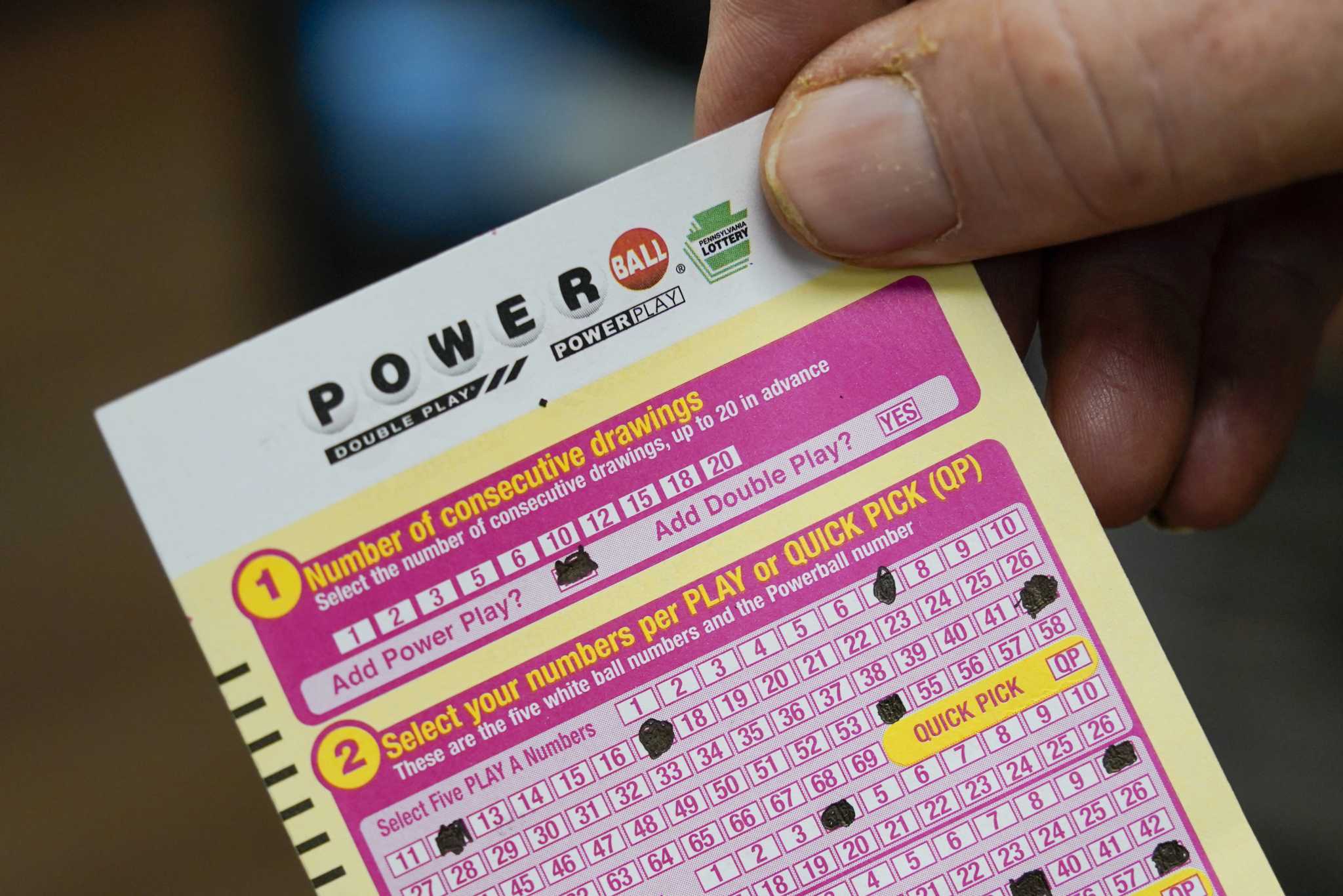 Winning Powerball ticket worth $100,000 sold in Connecticut