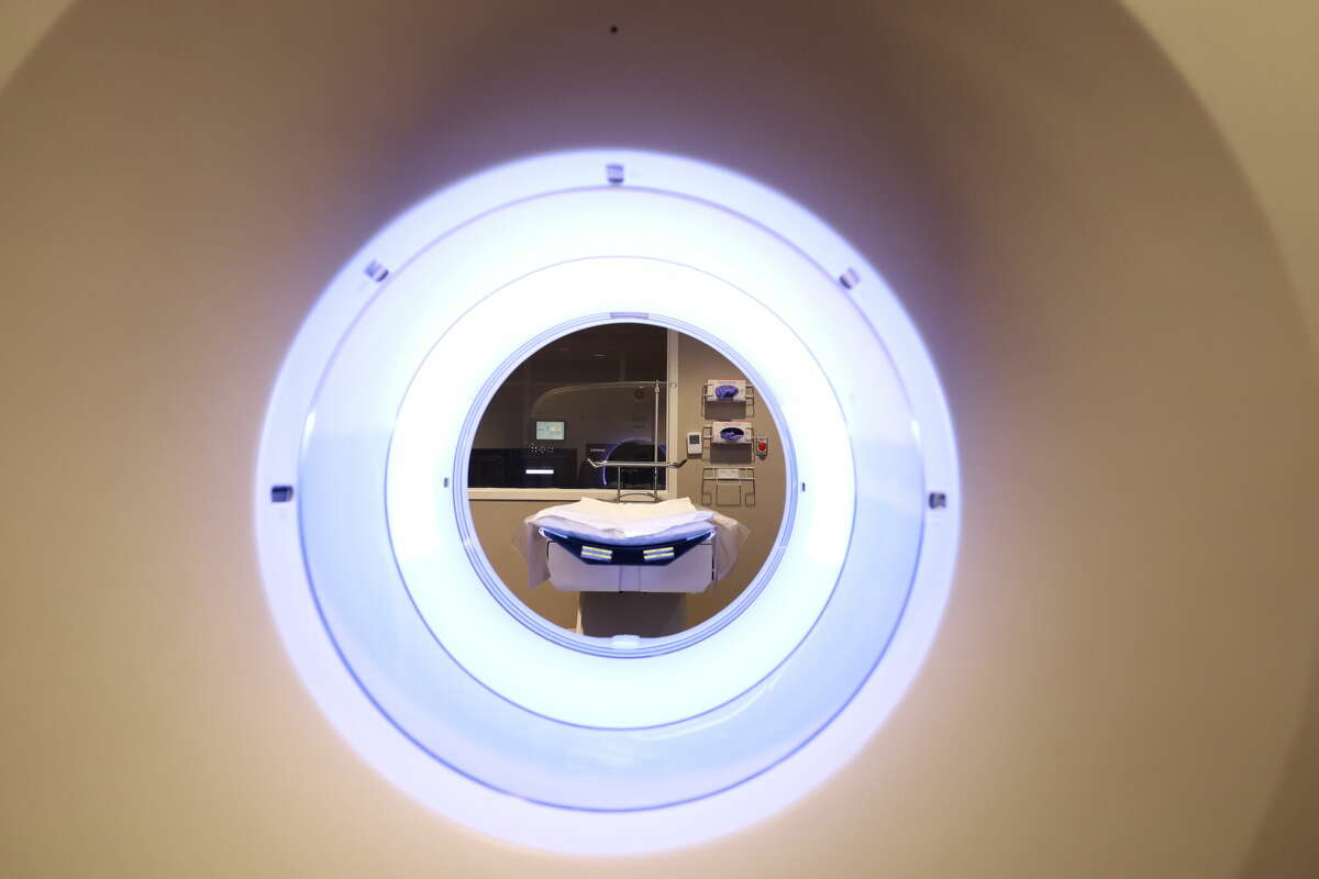 Midland Health holds ribboncutting for Omni Legend scanner