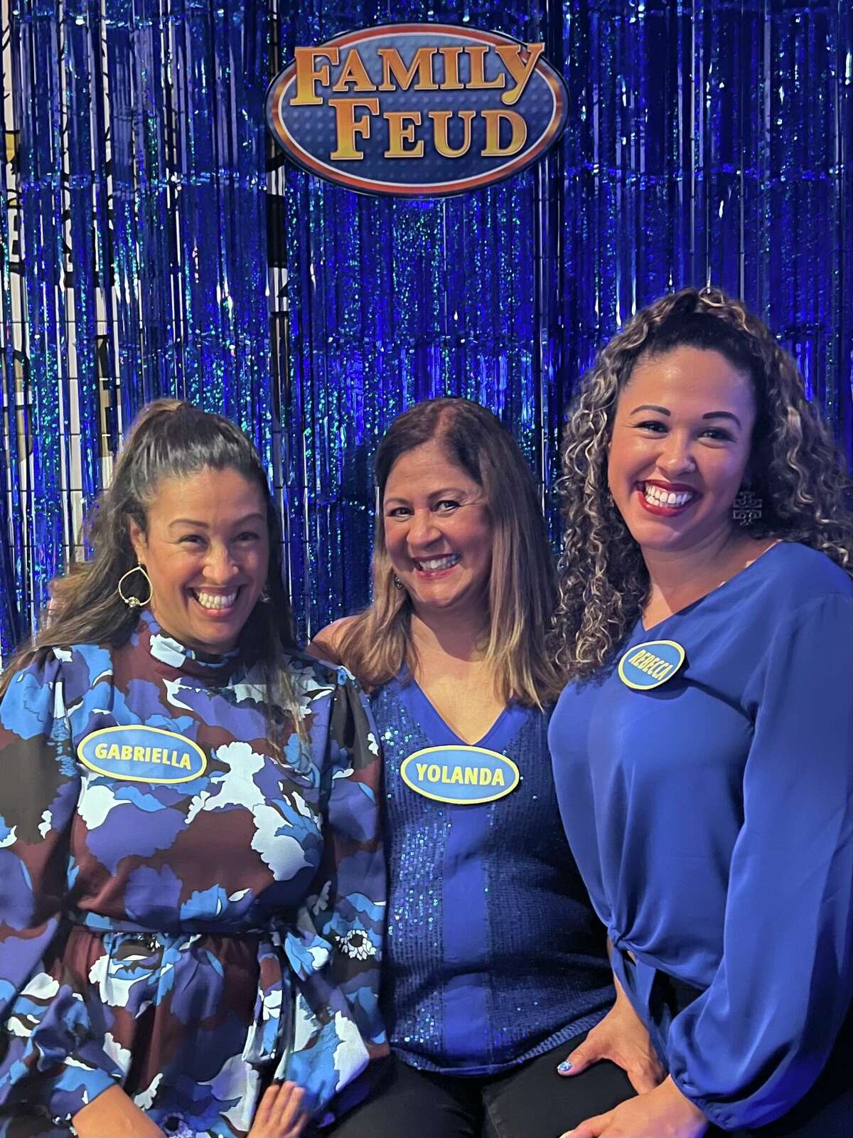 Yolanda Vega, family continue 'Family Feud' winning streak