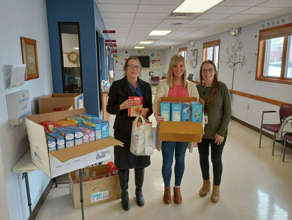The HDC two senior voulnteer groups had a successful first year in their annual MLK Day of Service Cereal Drive, collecting over 500 boxes. 