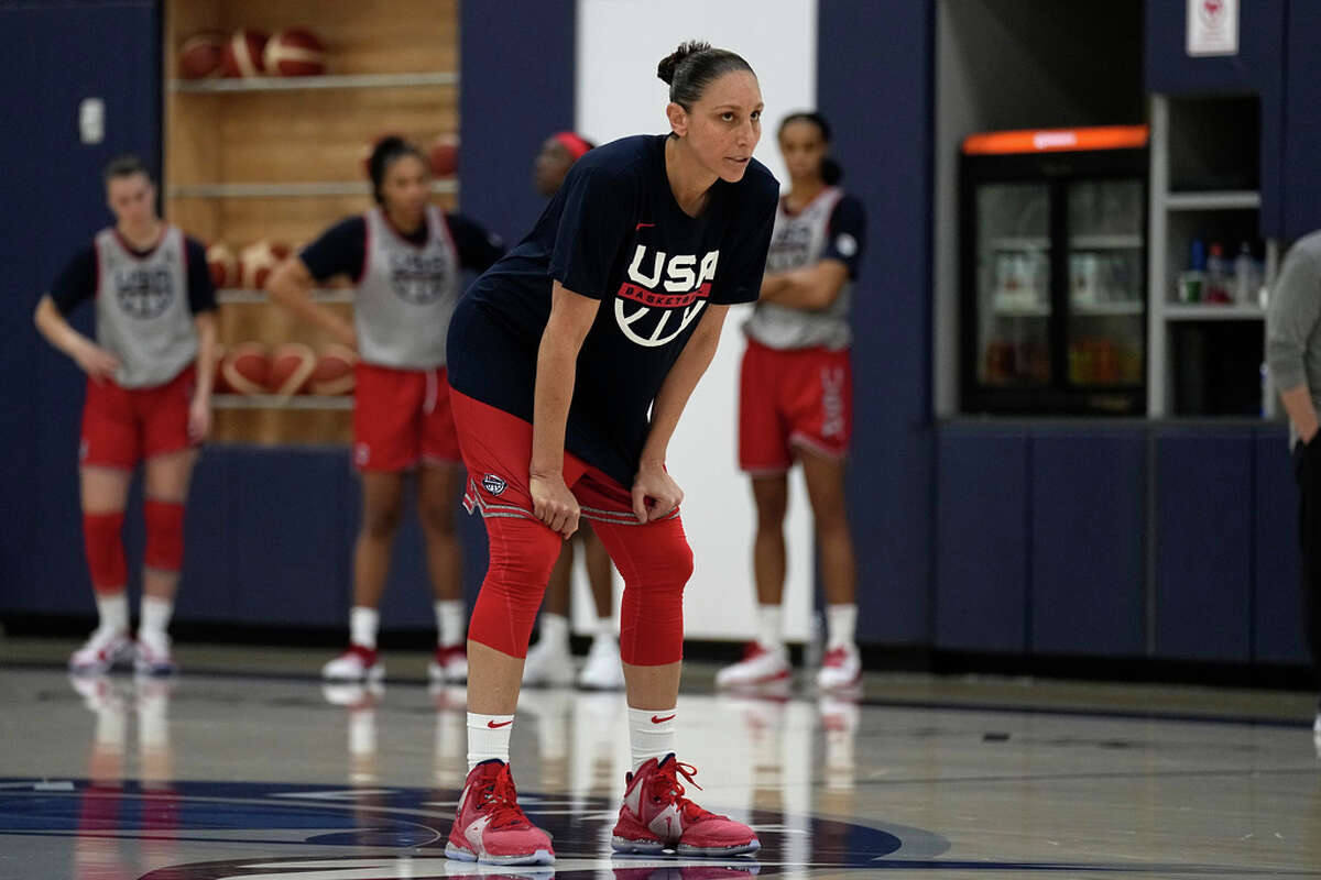Diana Taurasi takes part in drills during a minicamp for the U.S women's national basketball team, Tuesday, Feb. 7, 2023, in Minneapolis. (AP Photo/Abbie Parr)