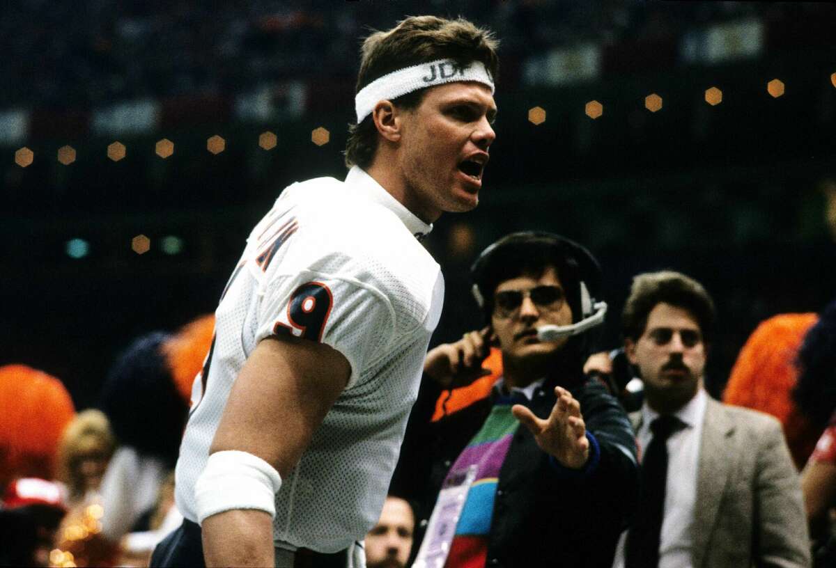 Chicago Bears win Super Bowl XX