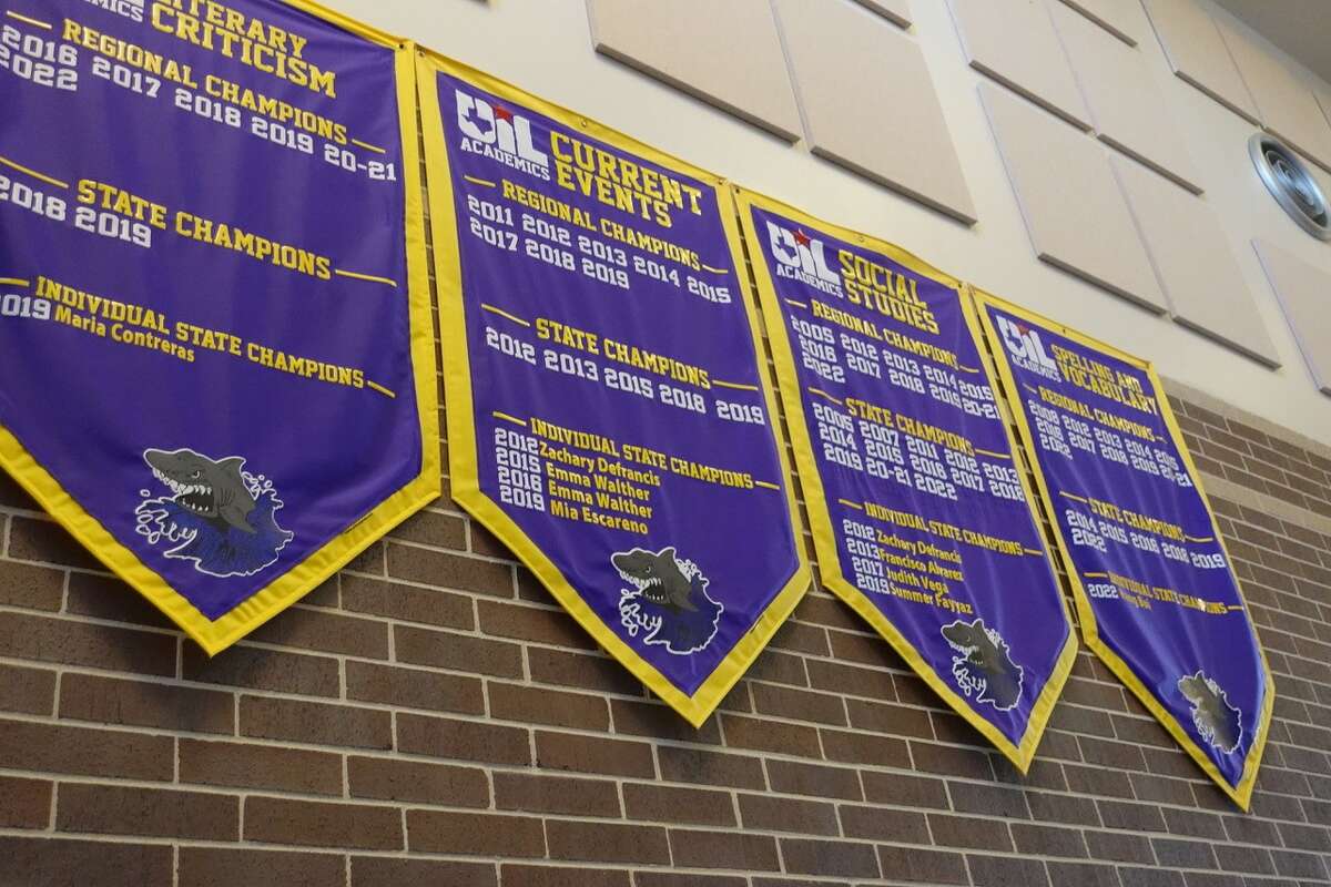 Sabine Pass School looks toward 10th UIL academic state championship