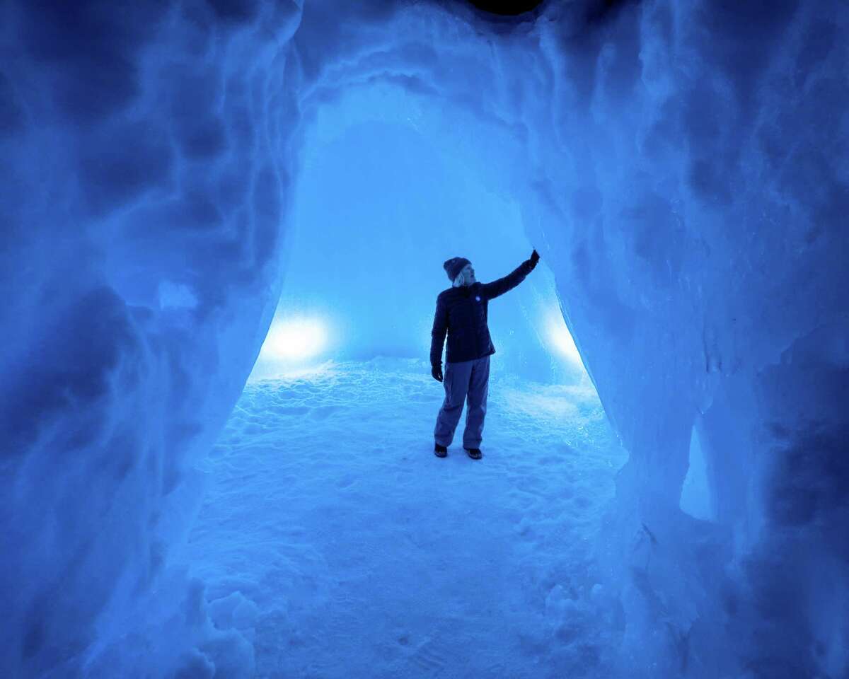 Lake Ice Castles are open