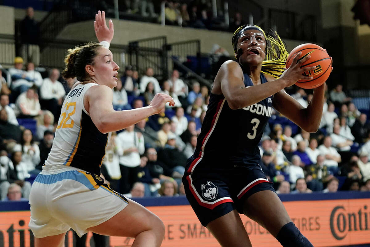 UConn women have lost consecutive games for first time since 1993