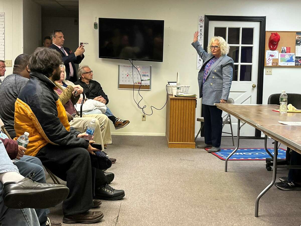 Paige Weinstein announces her candidacy for West Haven mayor at a meeting of the West Haven Republican Town Committee Wednesday.