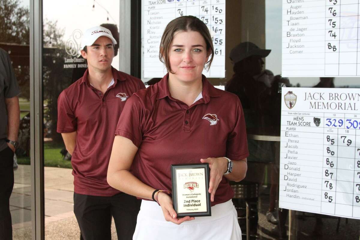 Yuliana Yapur finished in second place at the Jackson Brown Memorial Golf Tournament at the Laredo Country Club on Tuesday, Feb. 7.