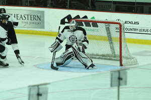 Union hockey looking for fast finish to secure home playoff game