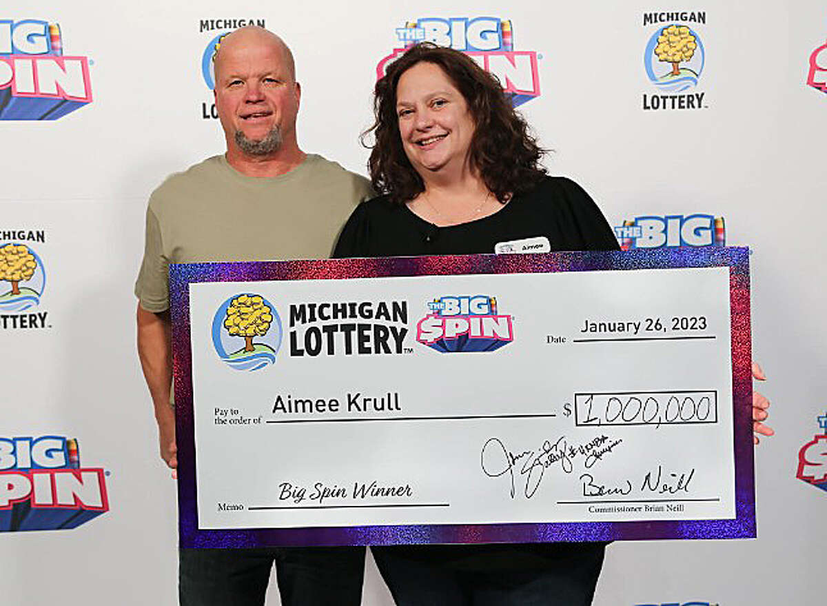 Port Austin woman wins $1 million on Michigan Lottery's 'Big Spin'