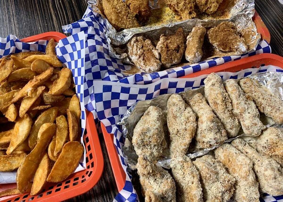 San Antonio’s top restaurants, bars for chicken wings