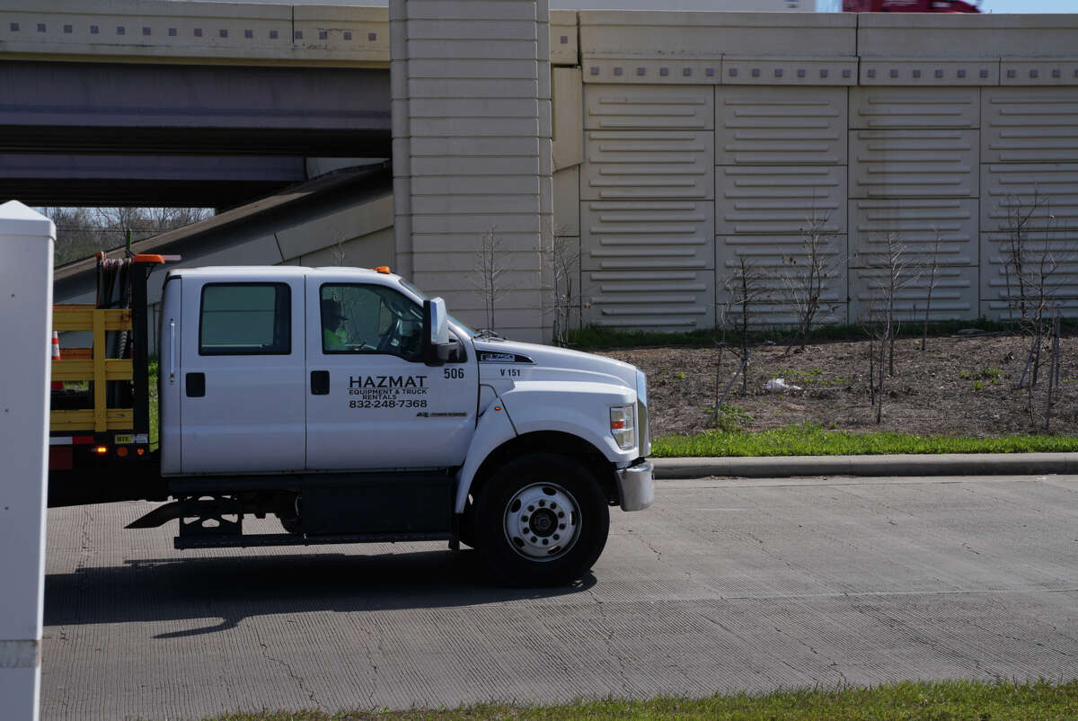 Shelter in place order lifted for Katy warehouse chemical leak