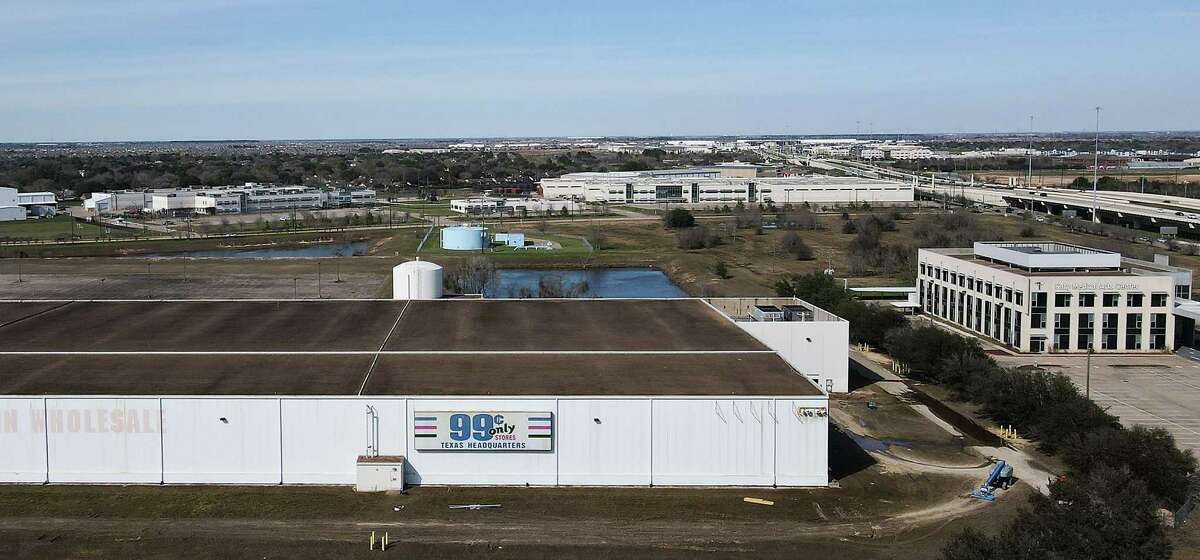 Shelter in place order lifted for Katy warehouse chemical leak