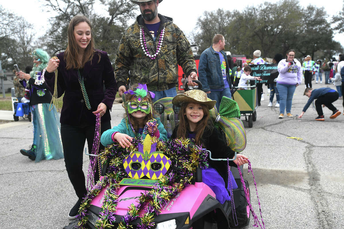 mardi gras carnival beaumont tx