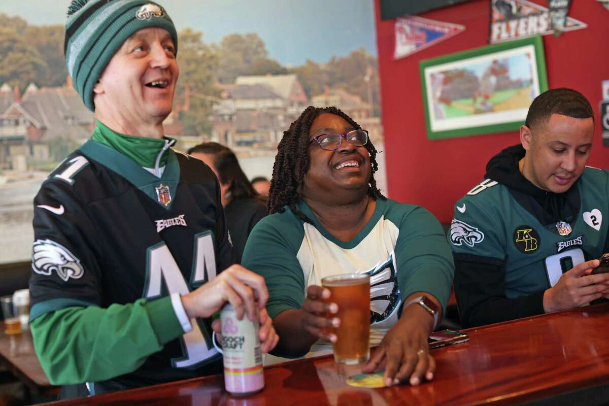 Philadelphia Eagles Fans - Picture of Jake's Steaks, San Francisco