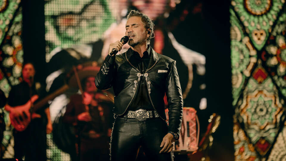 Mexican ranchera and pop singer Alejandro Fernandez