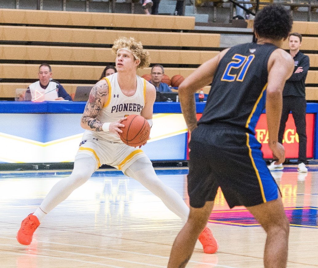 Former Porter standout Spencer putting up numbers at Wayland Baptist