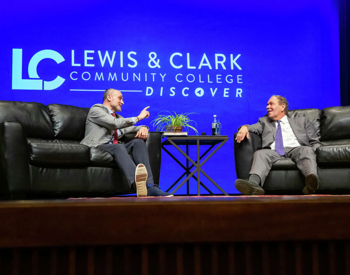L&C President Ken Trzaska banters with guest speaker Arthur Levine, higher education expert and co-author of “The Great Upheaval,” on stage in the Hatheway Cultural Center, Tuesday, Feb. 7.