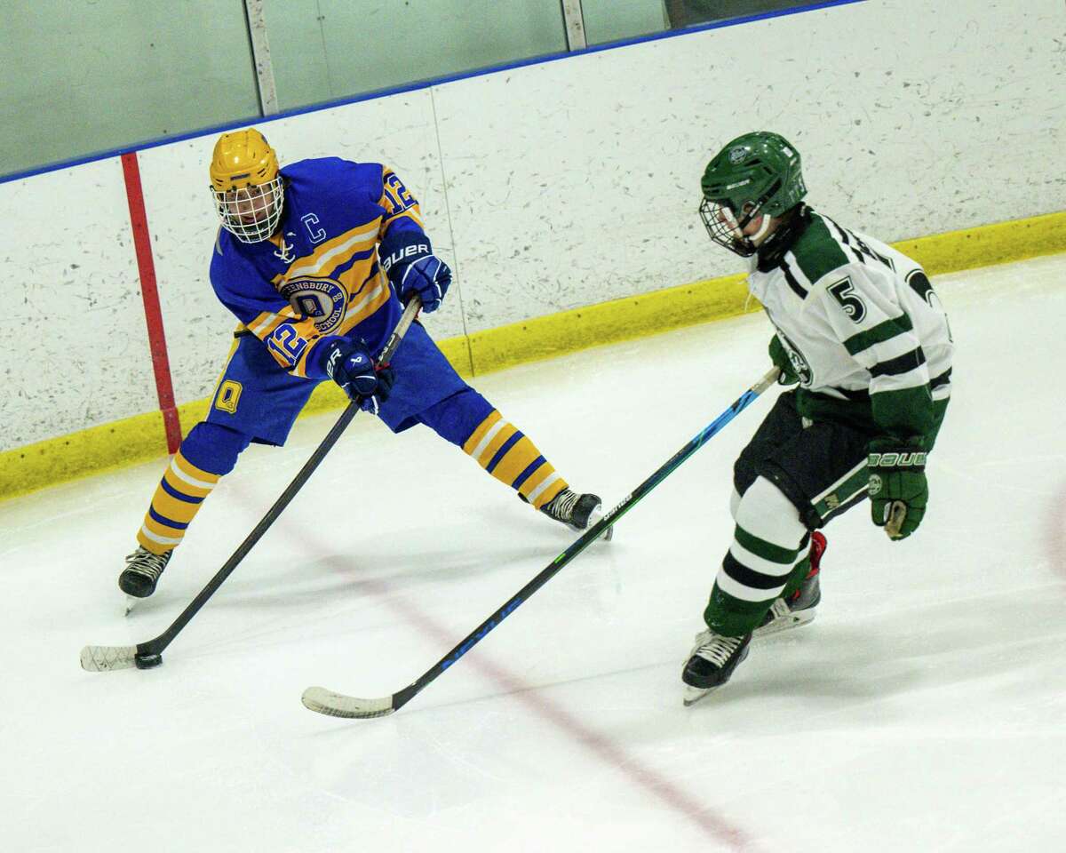 shenendehowa-boys-hockey-dominates-queensbury