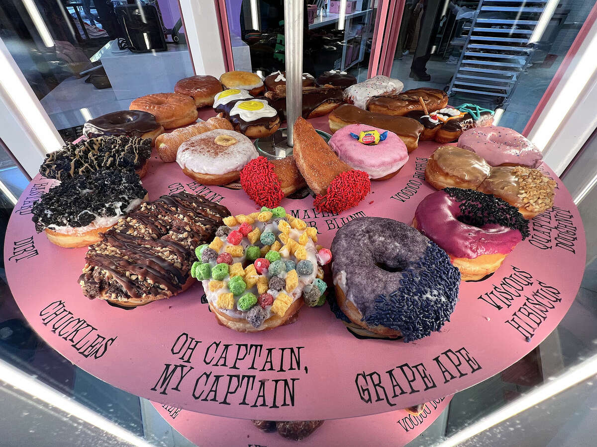 Voodoo Doughnuts Mike Sutters 10 Best And Worst On The Menu